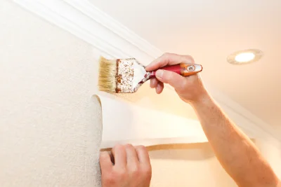 Pose de papier peint à Pissotte — revêtements muraux et toiles de verre